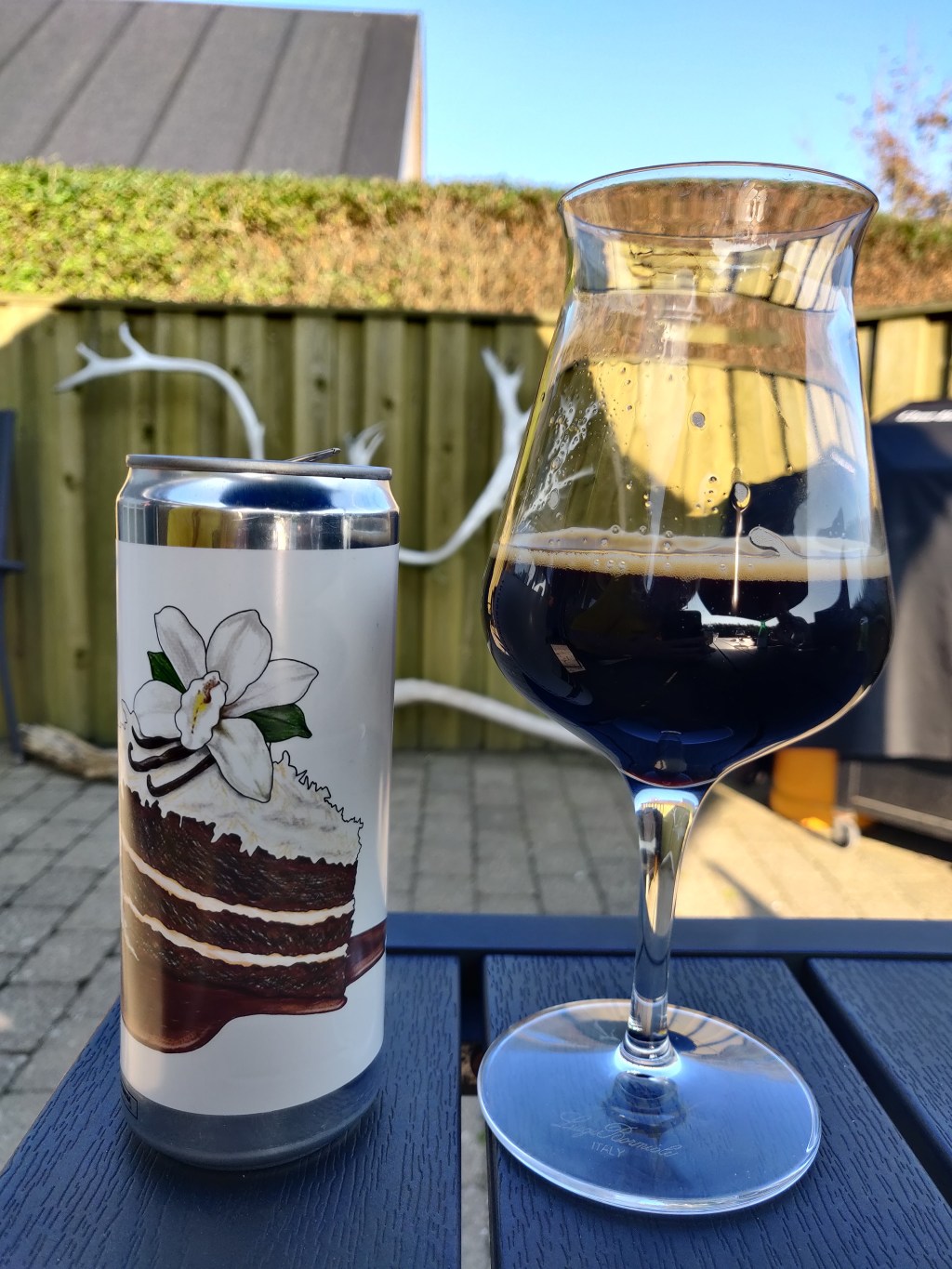 Brewski – Coconut Vanilla Chocolate&nbsp;Cake